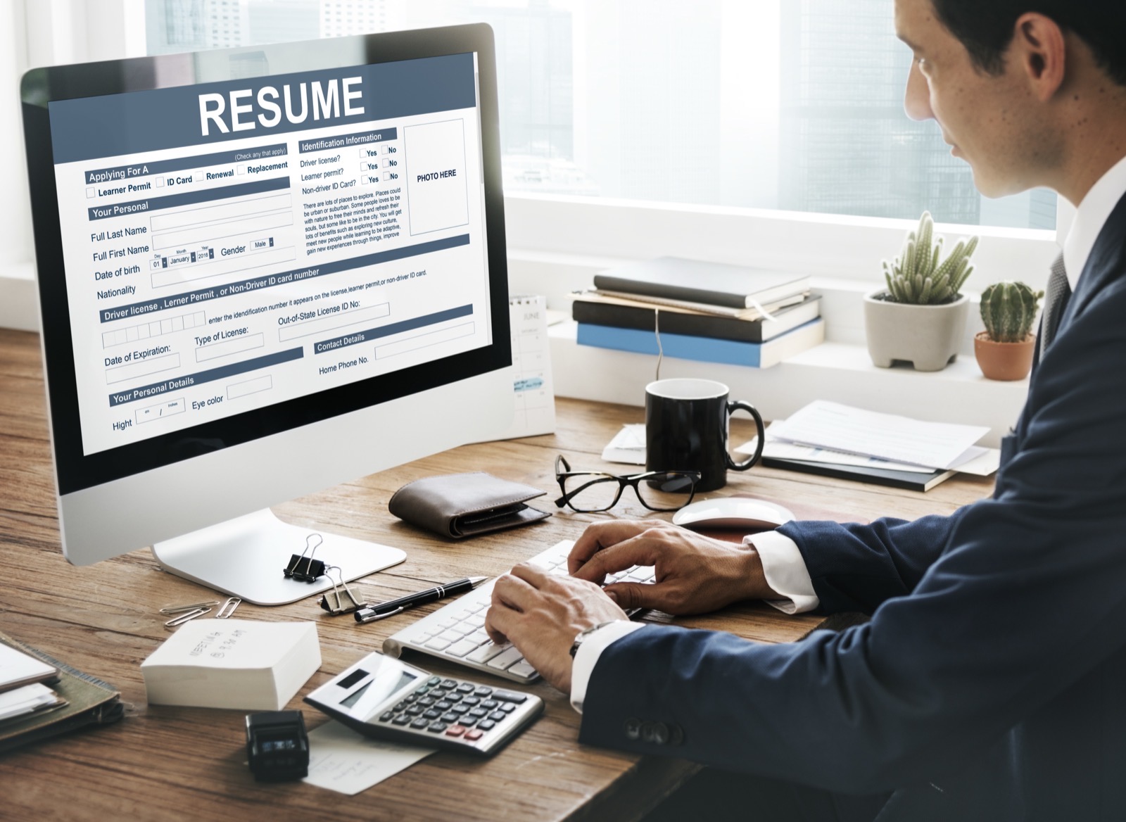 CV et lettre de motivation préparés pour une candidature en alternance comptabilité